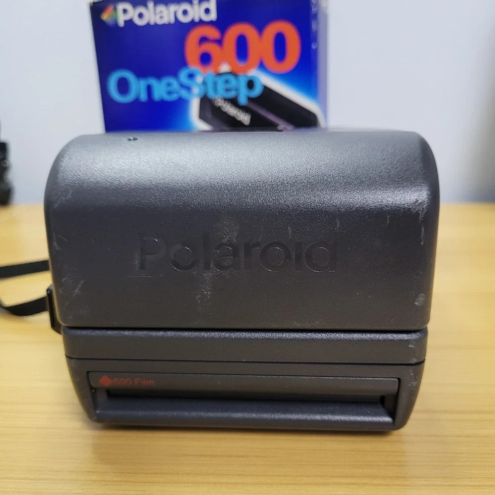 Polaroid One Step 600 Instant Film Camera Tested Working Box